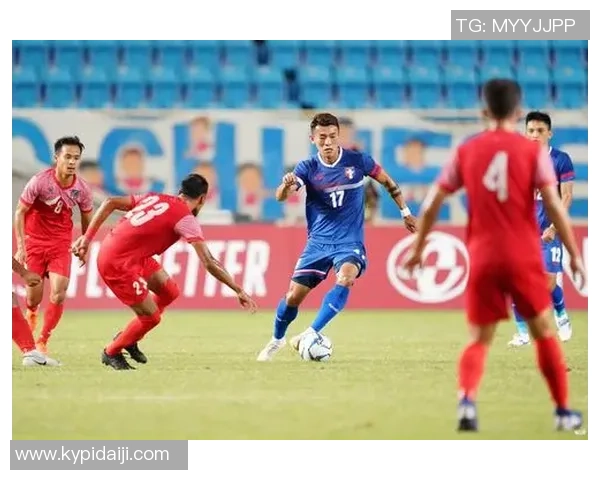 聚焦尼泊尔足球明星成长历程与拼搏精神全面解析